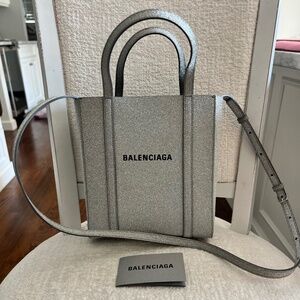 AUTHENTIC SILVER SPARKLE BALENCIAGA LIKE NEW
